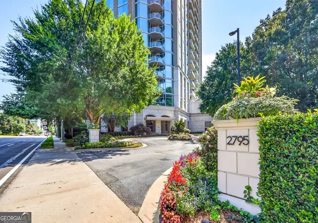 2795-peachtree-rd-ne-802-atlanta-ga-30305/hzid_067ef2c7