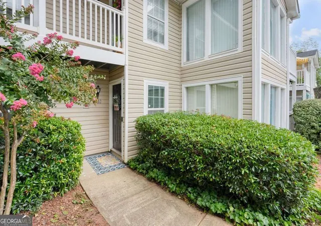 702-augusta-dr-se-marietta-ga-30067/hzid_9e7cabb0