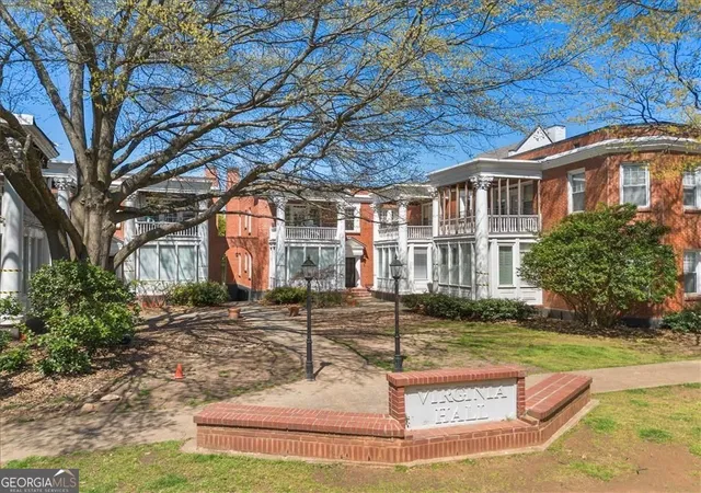 878-ne-briarcliff-rd-ne-b2-atlanta-ga-30306/hzid_cd067d91