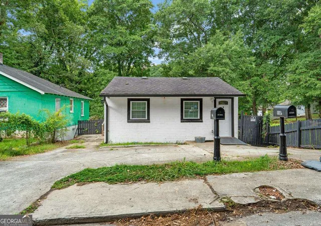 556-cairo-st-nw-atlanta-ga-30314/hzid_043d186e
