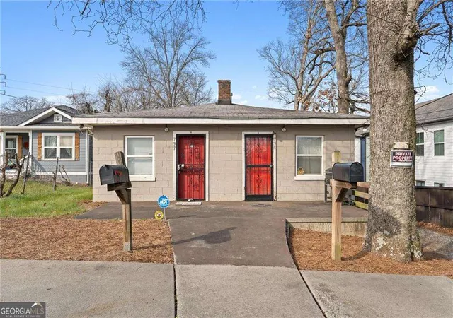797-beryl-st-sw-atlanta-ga-30310/hzid_a246c1b5