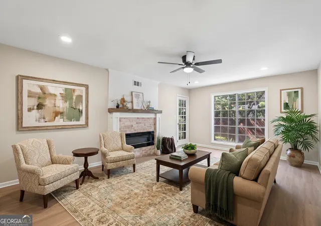 6851-roswell-rd-f19-sandy-springs-ga-30328/hzid_0f43a453