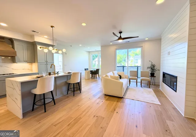 1050-blair-ln-204-peachtree-city-ga-30269/hzid_5215df6b