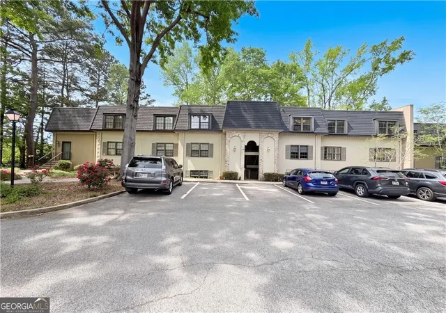27-chaumont-sq-nw-atlanta-ga-30327/hzid_a36ee852