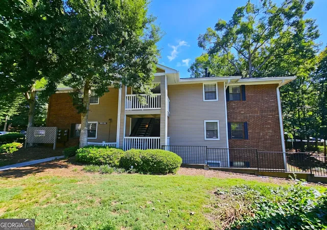 306-barrington-hills-dr-sandy-springs-ga-30350/hzid_4c8bec9d
