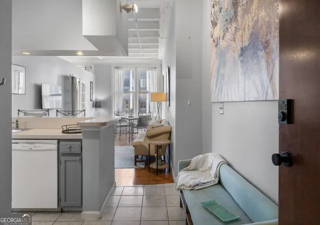 32-peachtree-st-nw-1605-atlanta-ga-30303/hzid_ac525e91