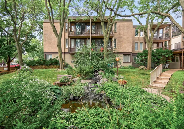 4029-14th-ave-s-1g-minneapolis-mn-55407/hzid_9aff9ea8