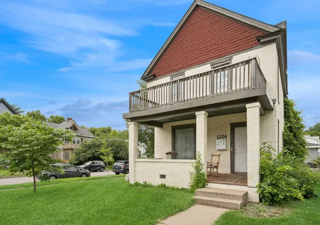 2224-4th-avenue-n-minneapolis-mn-55405/hzid_3ad399b2