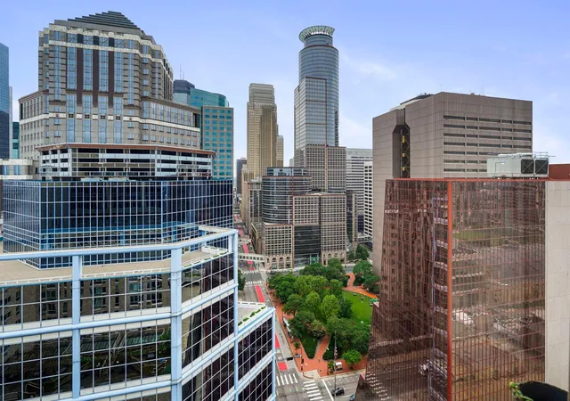 431-s-7th-st-2605-minneapolis-mn-55415/hzid_527a18ce