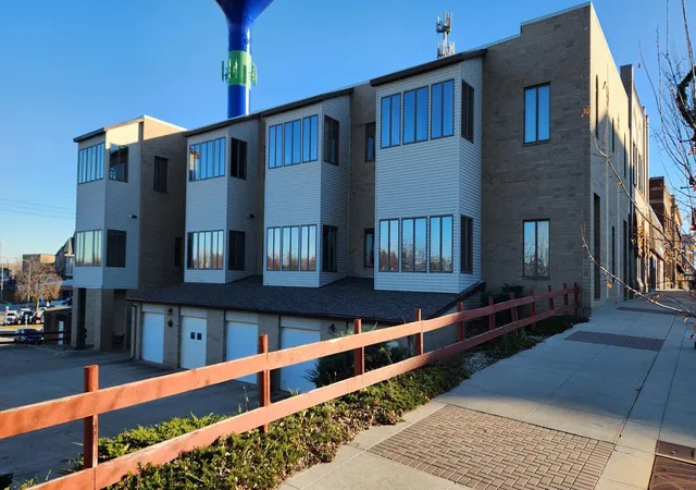 212-broadway-ave-n-c1-albert-lea-mn-56007/hzid_8c05f2b4