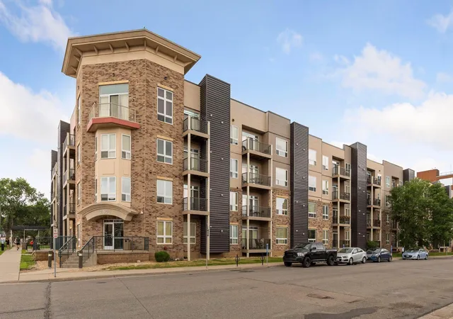 2600-university-ave-se-105-minneapolis-mn-55414/hzid_d5b8965f