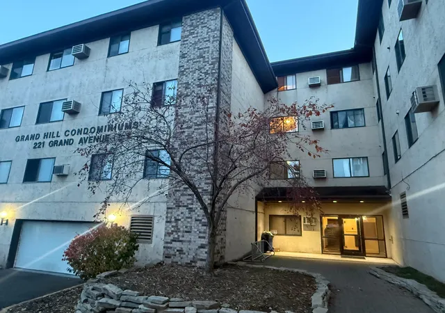 221-grand-ave-w-308-south-saint-paul-mn-55075/hzid_08d4edf2