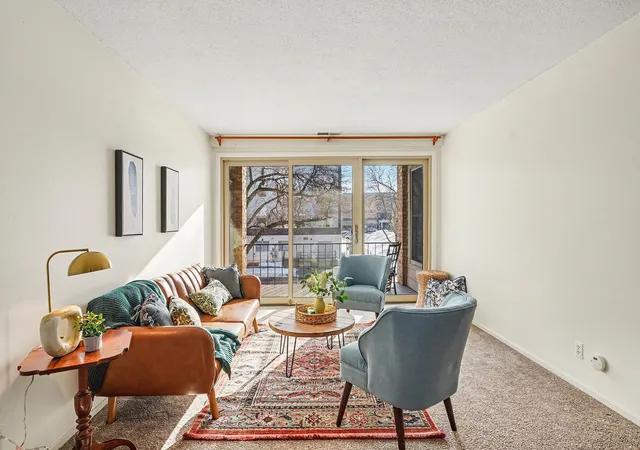 6423-colony-wy-3l-edina-mn-55435/hzid_326b3be4