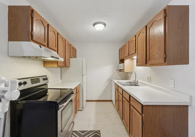 3125-cory-ln-208-hastings-mn-55033/hzid_76ee05bd