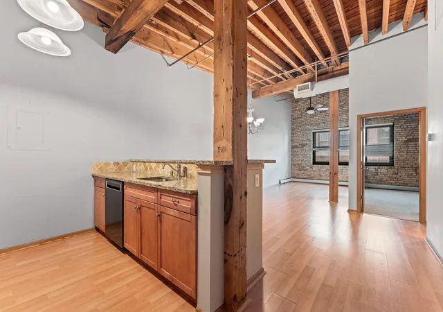 400-n-1st-st-602-minneapolis-mn-55401/hzid_5c979f42
