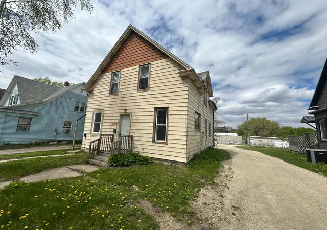 1009-e-center-st-rochester-mn-55904/hzid_1fc4c802