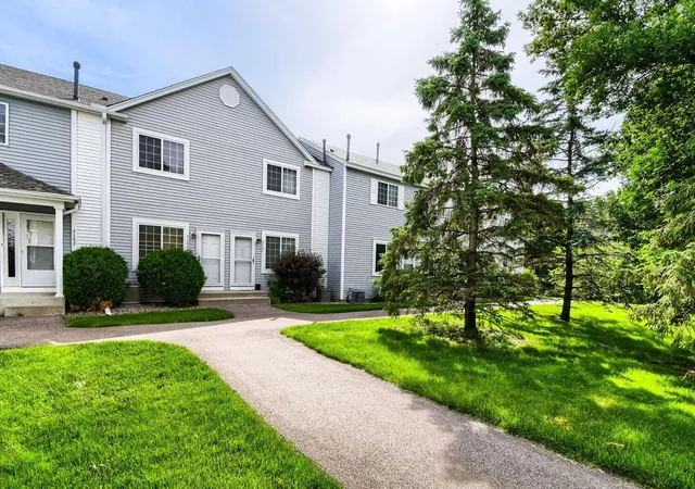 9102-terra-verde-trl-eden-prairie-mn-55347/hzid_10ecaa48