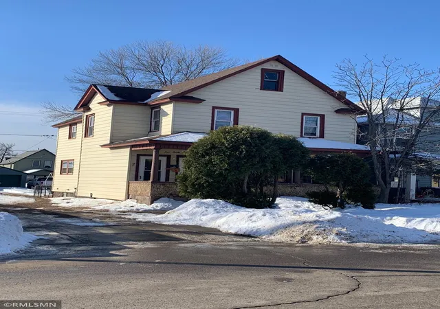 130-e-16th-street-hibbing-mn-55746/hzid_795f3ce0