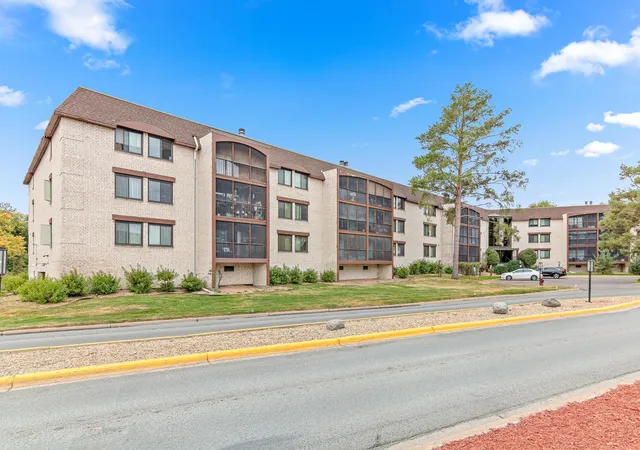 4710-58th-ave-n-221-crystal-mn-55429/hzid_12ef5ace