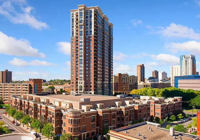 500-e-grant-st-2102-minneapolis-mn-55404/hzid_3e22404a