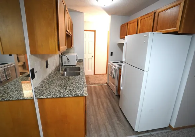 4530-park-commons-dr-317-saint-louis-park-mn-55416/hzid_c75ba453