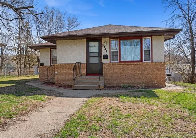 5347-4th-street-ne-minneapolis-mn-55421/hzid_86757ff5
