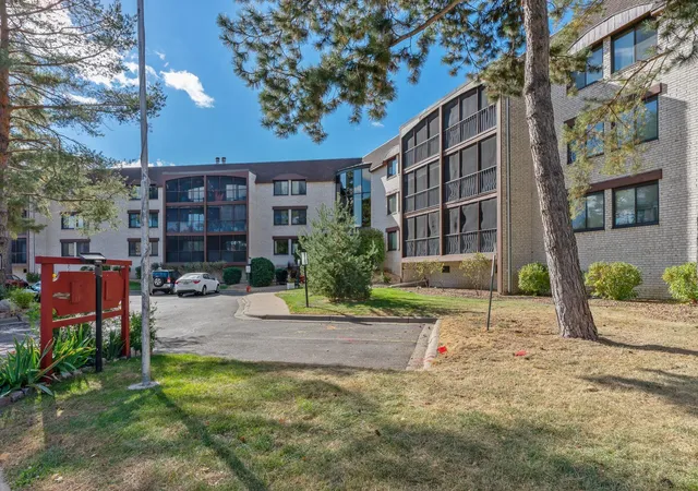 4710-58th-ave-n-208-crystal-mn-55429/hzid_50f8ed1e