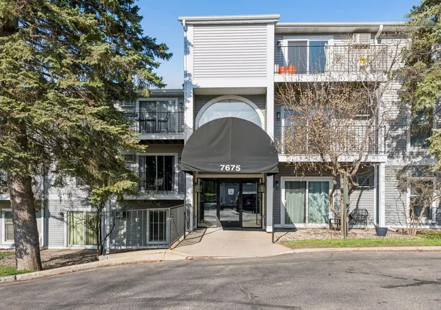 7675-142nd-st-w-109-apple-valley-mn-55124/hzid_79a11158