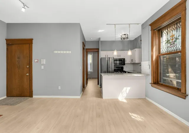 635-grand-ave-4-saint-paul-mn-55105/hzid_1b07b7b4