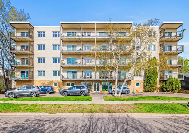 200-n-mississippi-river-blvd-2a-saint-paul-mn-55104/hzid_0ad8857f