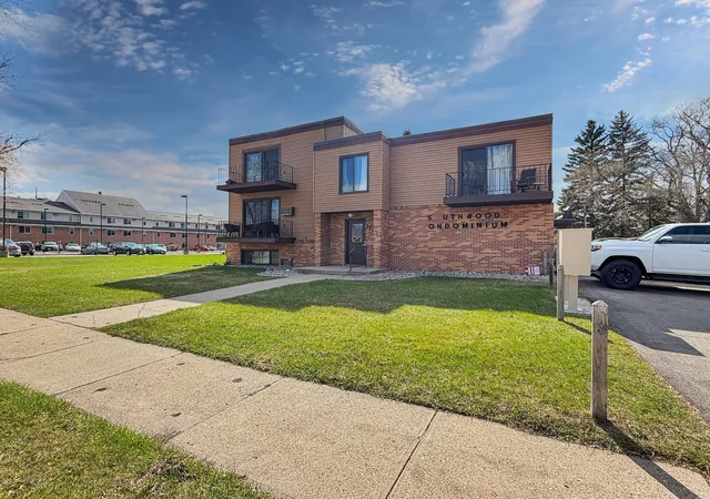1225-7th-st-s-4-moorhead-mn-56560/hzid_e079cfa5