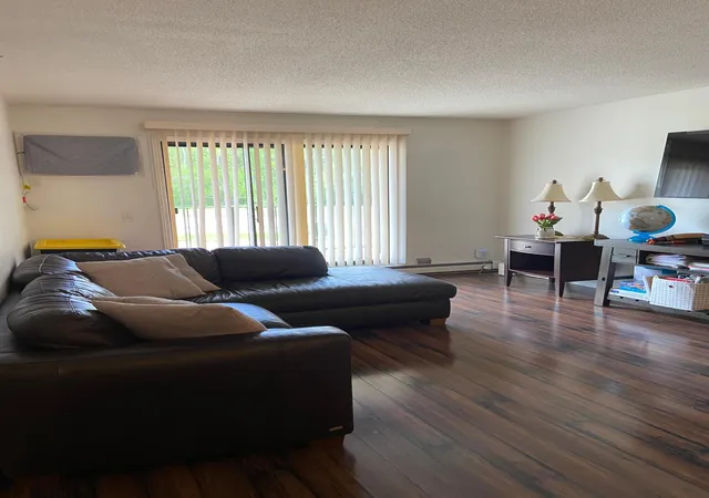4151-boone-ave-n-110-minneapolis-mn-55427/hzid_55b9619e