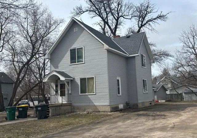 420-8th-street-sw-willmar-mn-56201/hzid_3b49380e