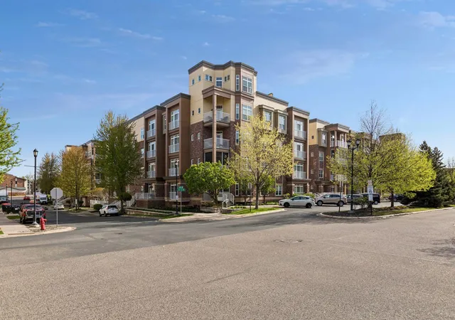 2540-38th-ave-ne-417-saint-anthony-mn-55421/hzid_5de1f757