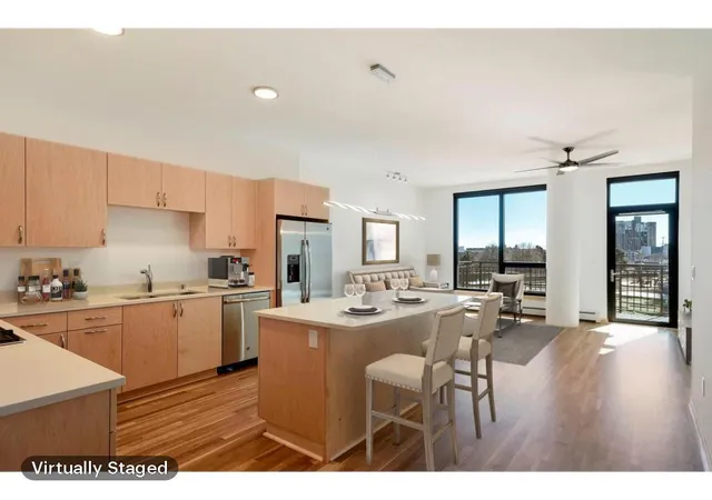 1240-2nd-street-s-325-minneapolis-mn-55415/hzid_cb5ece2b
