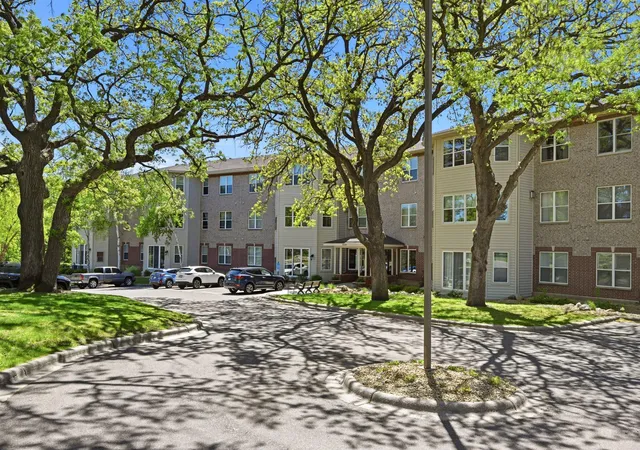 8500-franlo-rd-310-eden-prairie-mn-55344/hzid_e89cd907