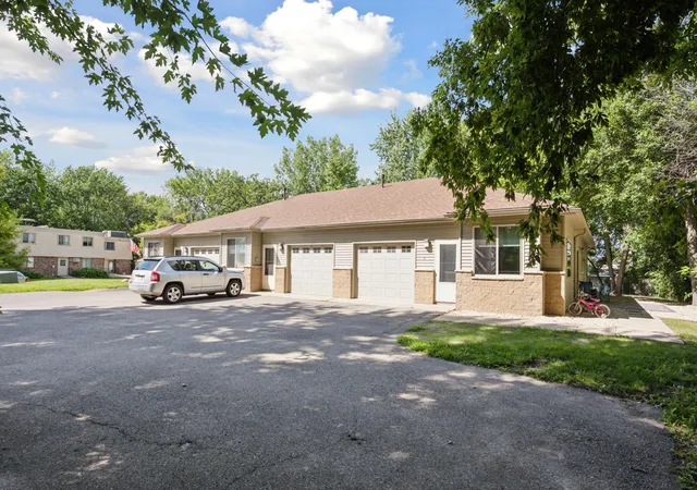 914-1-2-3rd-ave-ne-buffalo-mn-55313/hzid_6af61a7d