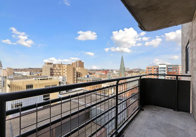66-9th-street-e-1609-saint-paul-mn-55101/hzid_784429ae