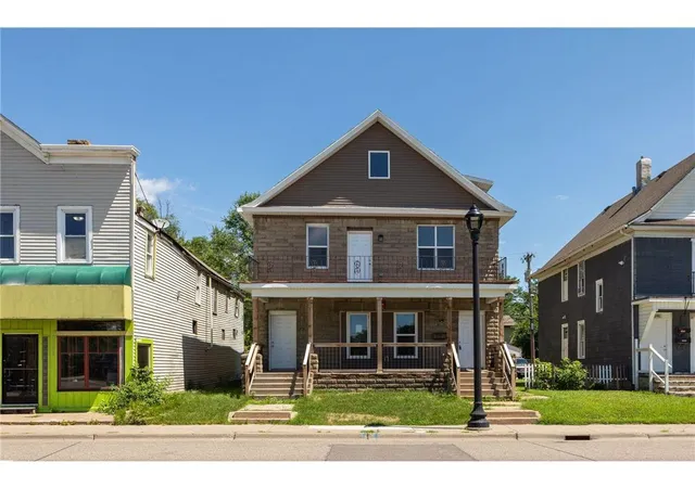 2050-w-broadway-ave-minneapolis-mn-55411/hzid_7b55c8e4