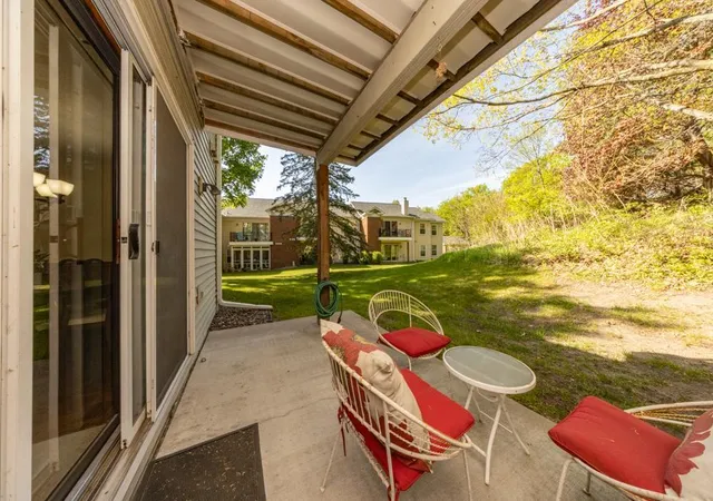 723-larpenteur-ave-e-723a-saint-paul-mn-55117/hzid_283ca47a