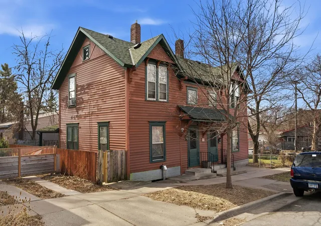 682-4th-street-e-saint-paul-mn-55106/hzid_753b75be