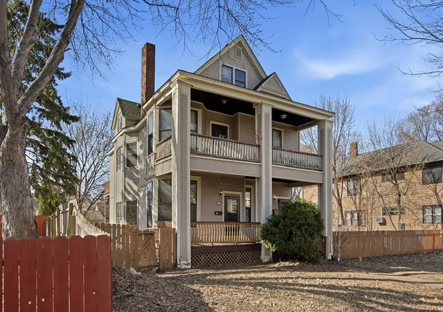 694-marshall-ave-saint-paul-mn-55104/hzid_82b23c96