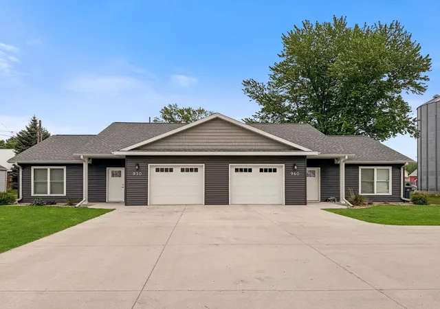 950-w-1st-avenue-edgerton-mn-56128/hzid_201da88d