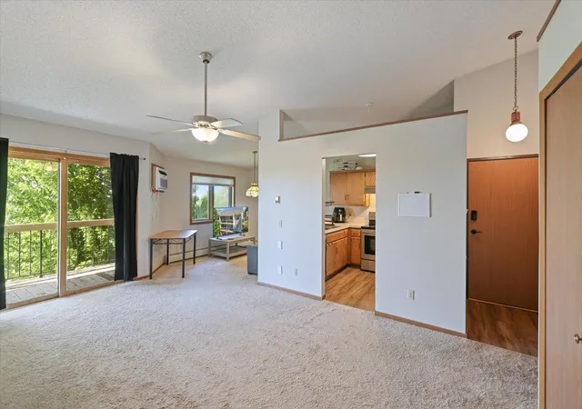 14831-endicott-wy-316-apple-valley-mn-55124/hzid_0de0b591