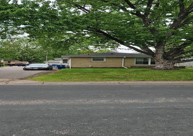 4162-adair-ave-n-minneapolis-mn-55422/hzid_af869402