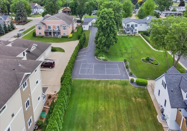 1300-s-lakeshore-dr-a2-lake-city-mn-55041/hzid_27adca50