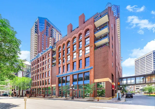 198-6th-street-e-601-saint-paul-mn-55101/hzid_c4905f68