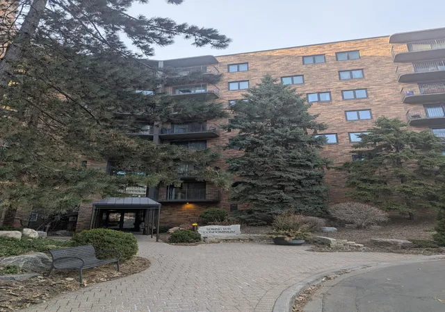 210-w-grant-st-417-minneapolis-mn-55403/hzid_de16b663