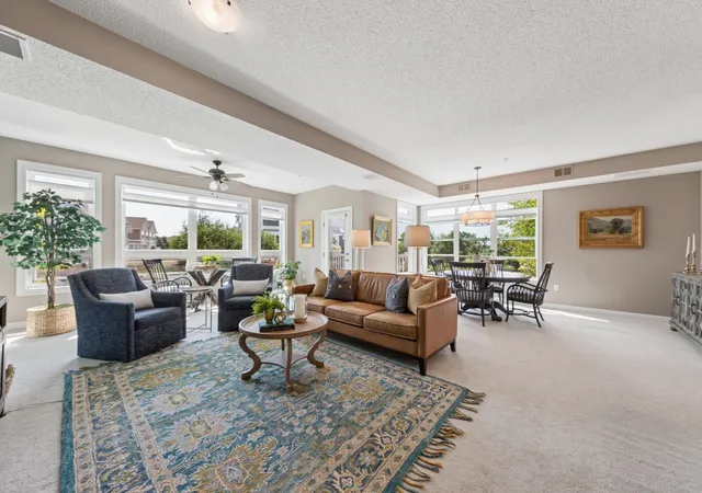 2670-kelley-pkwy-112-long-lake-mn-55356/hzid_eb1f9af5