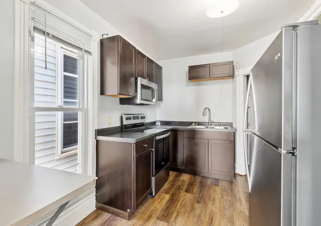 303-w-4th-street-duluth-mn-55806/hzid_1d03dcf1